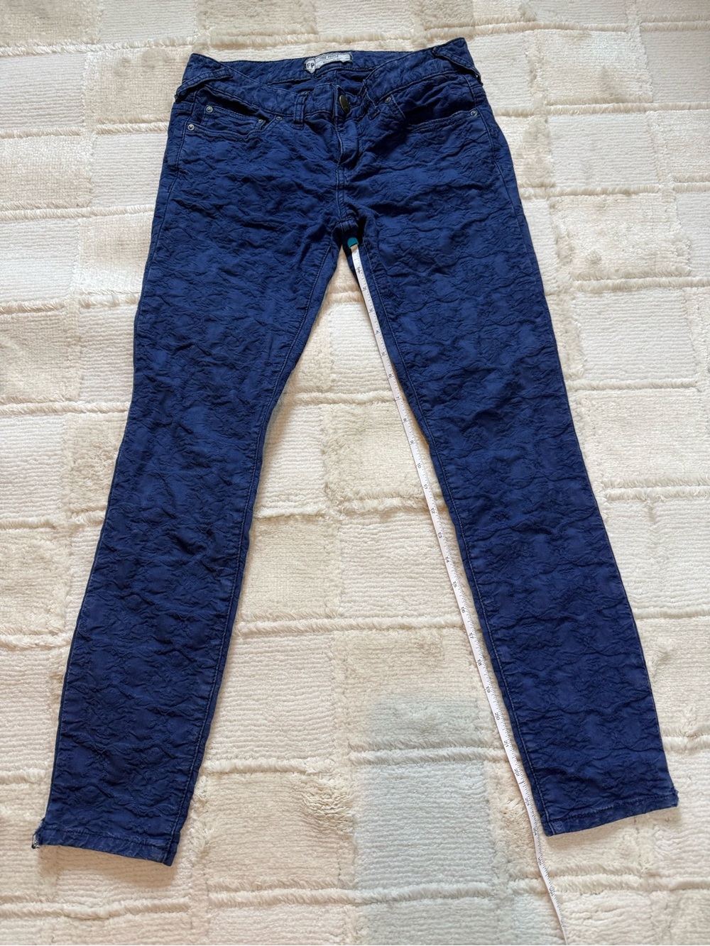 Free People Navy Blue Textured Indie Sleeze Style Slim Skinny Jeans Size 25